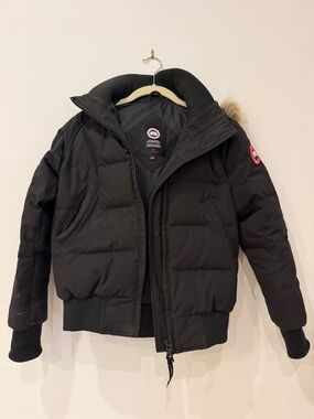 Canada Goose Short Bomber